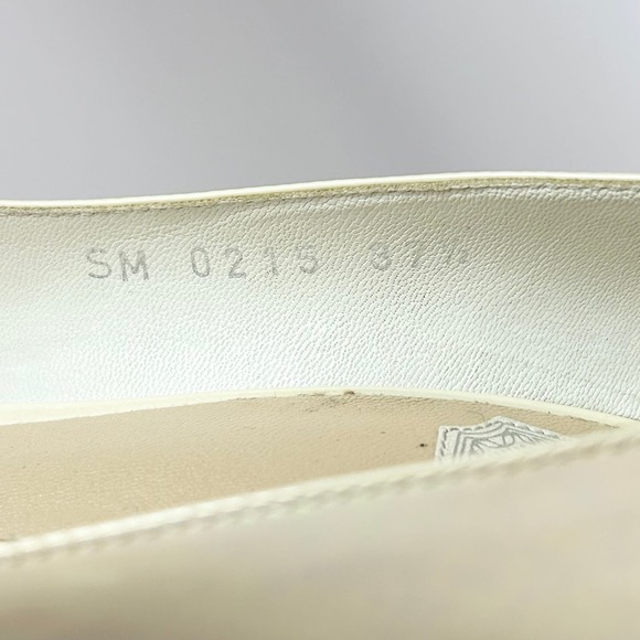 Christian Dior Pearlescent Patent Pointed Toe Heel - Picture 10 of 10